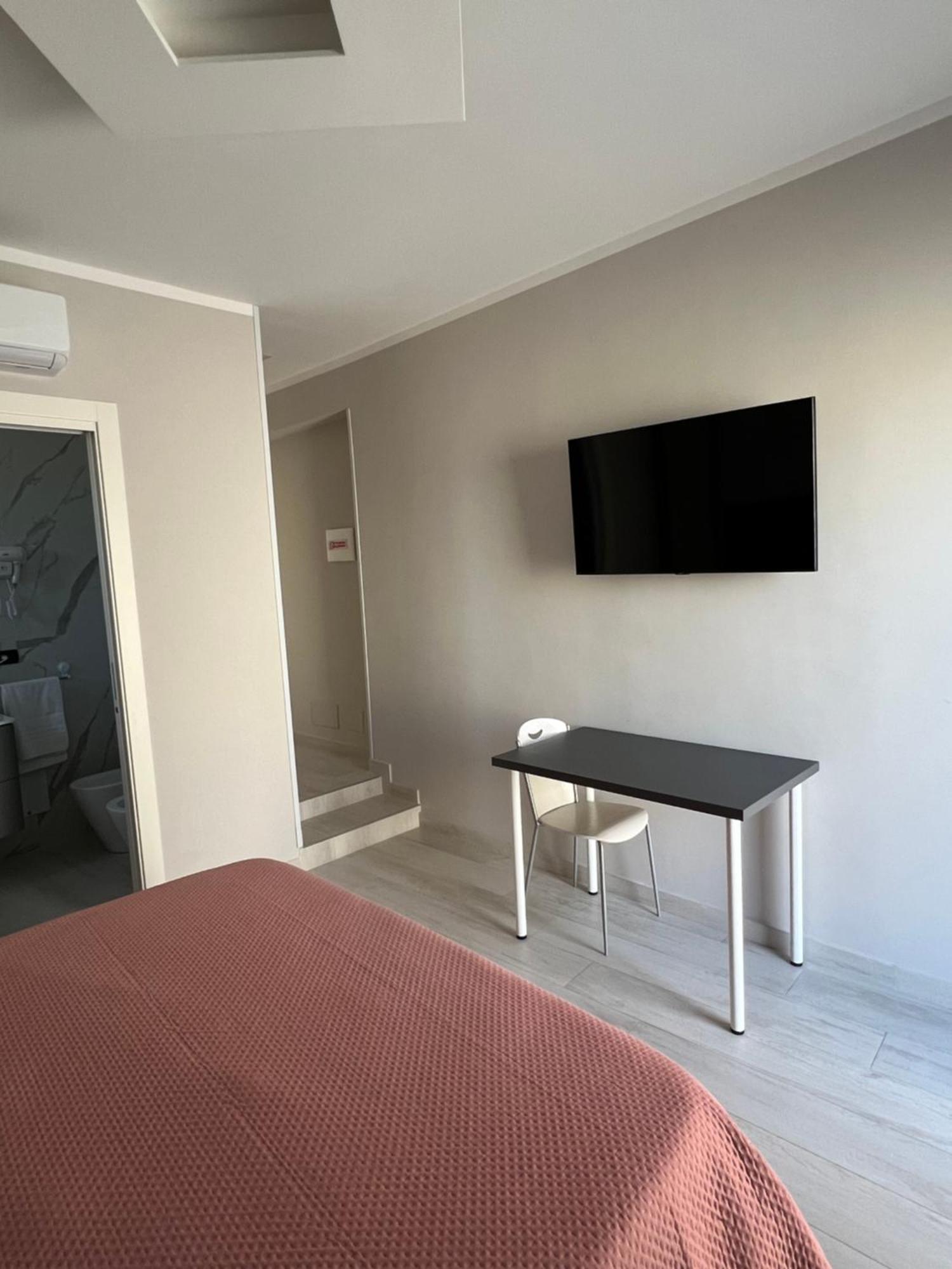 Brass Apartment 卡斯特拉玛雷帝斯达比亚 外观 照片